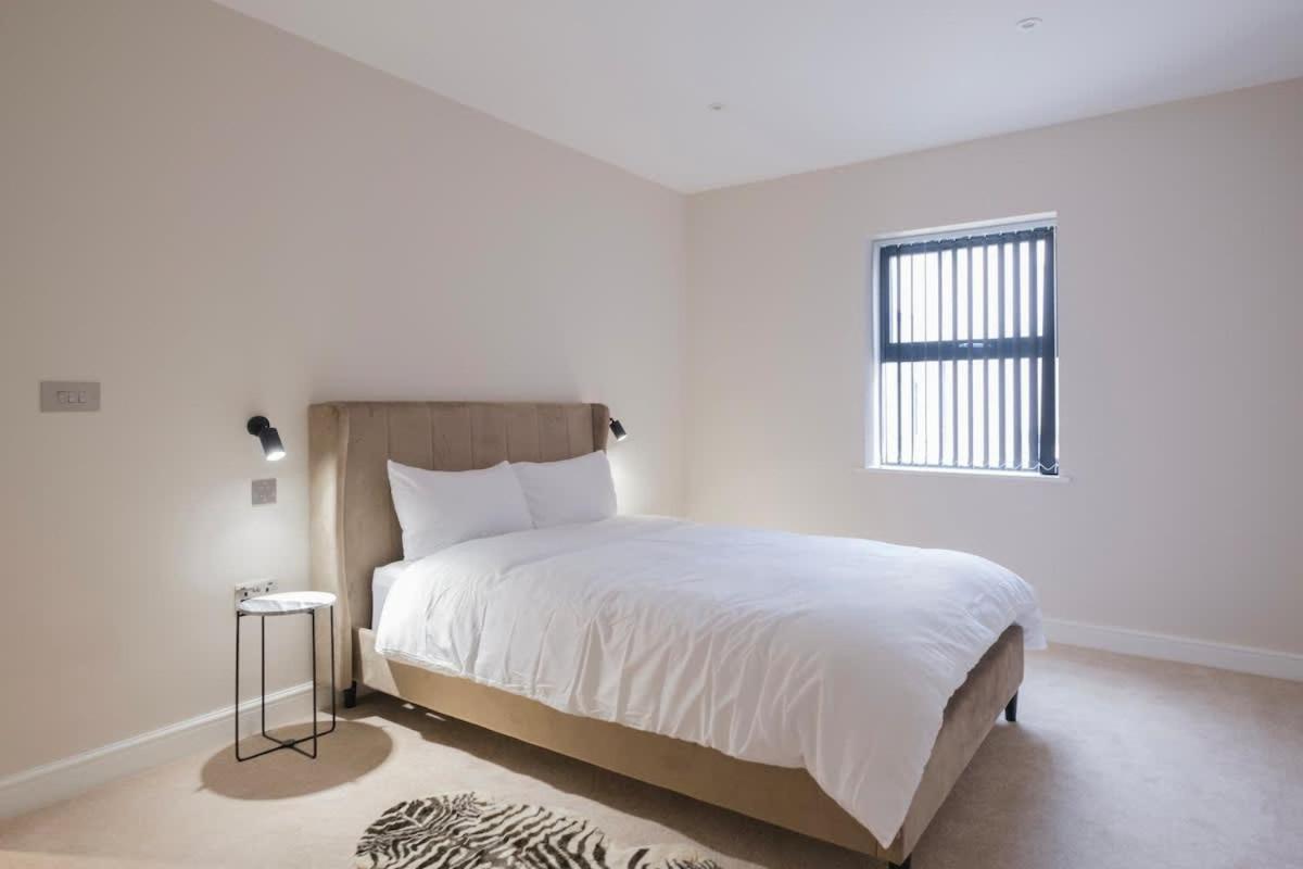 Charming 1-Bedroom Apartment In Leeds City Centre Perfect For Couples Or Solo Travelers エクステリア 写真